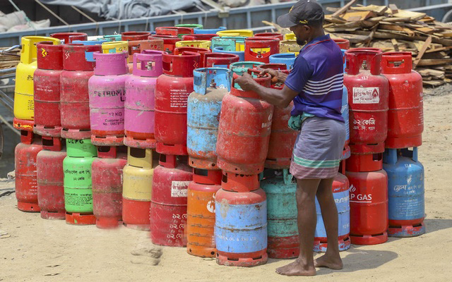 Bangladesh lowers LPG prices by 7%